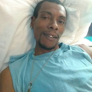 Meet your Posher, Amico